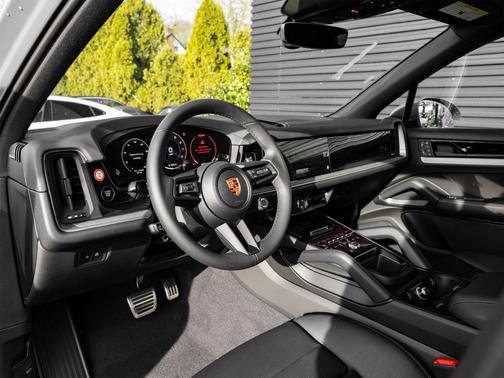 2026 Porsche Cayenne S