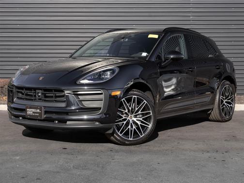 2025 Porsche Macan 