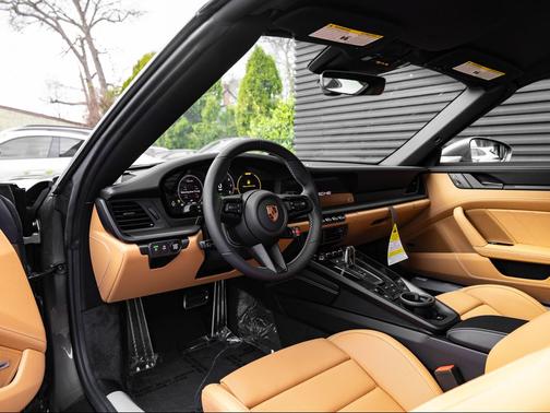 Green 2026 Porsche 911 Carrera 4 GTS