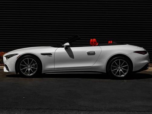 2023 Mercedes-Benz AMG SL 43 Base