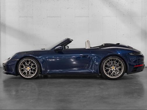 Night Blue Metallic 2020 Porsche 911 Carrera 4S Cabriolet