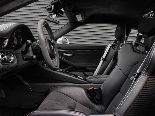 2019 Porsche 911 GT3 RS