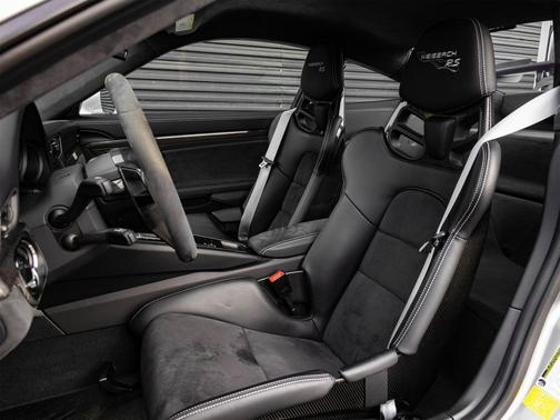 2019 Porsche 911 GT3 RS