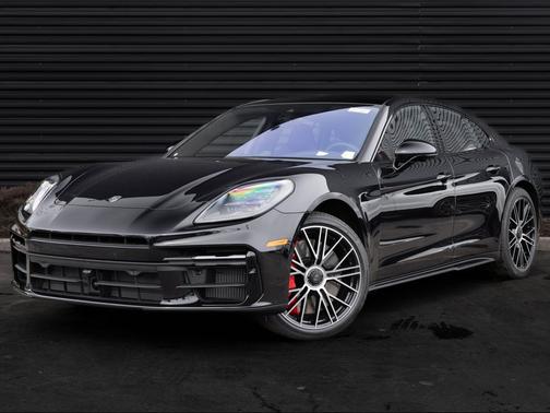 2026 Porsche Panamera Turbo
