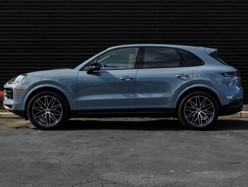 2024 Porsche Cayenne