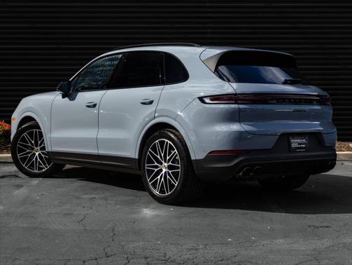 2024 Porsche Cayenne