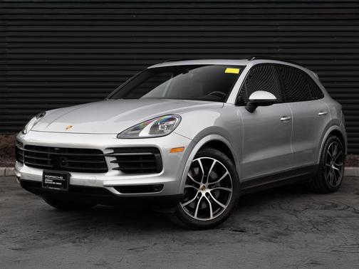 2023 Porsche Cayenne S