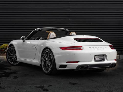 2019 Porsche 911 Carrera S