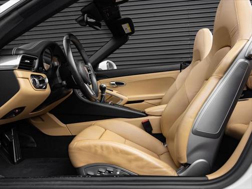 2019 Porsche 911 Carrera S