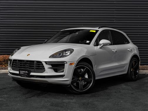 2020 Porsche Macan Turbo