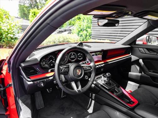 2024 Porsche 911 Carrera T