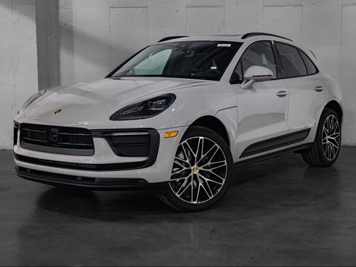 Chalk 2026 Porsche Macan Macan