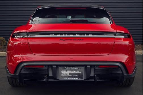 2022 Porsche Taycan Cross Turismo Turbo