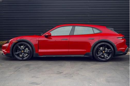 2022 Porsche Taycan Cross Turismo Turbo