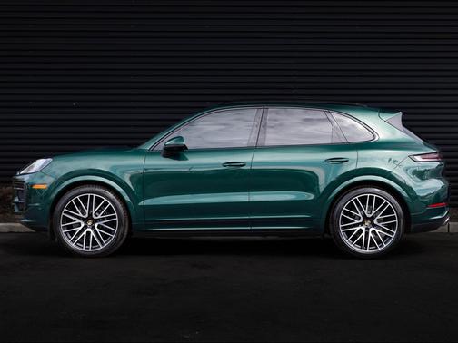 2024 Porsche Cayenne S