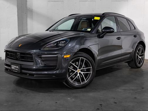 Volcano Grey Metallic 2025 Porsche Macan Macan