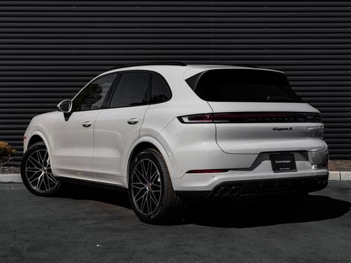 2026 Porsche Cayenne S