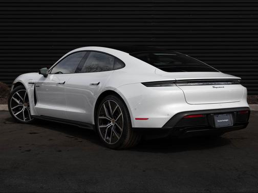 Ice Grey Metallic 2026 Porsche Taycan 4