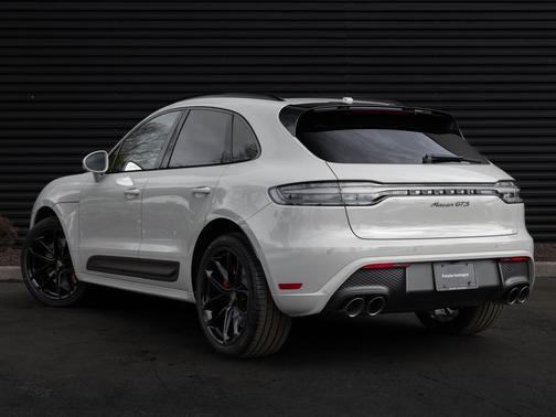 Chalk 2026 Porsche Macan Macan GTS