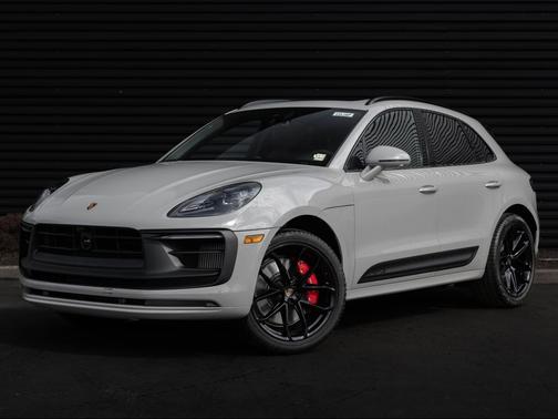 Chalk 2026 Porsche Macan Macan GTS