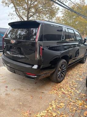 2023 Cadillac Escalade Sport