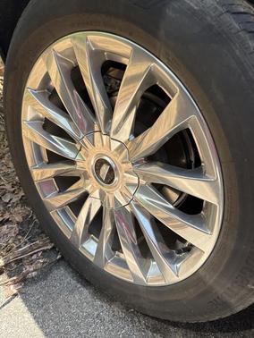 2023 Cadillac Escalade ESV Premium Luxury