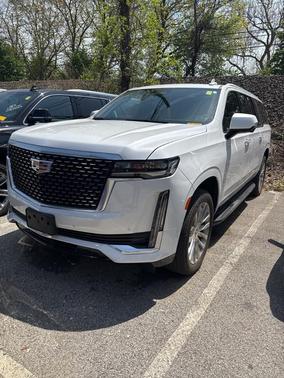 2023 Cadillac Escalade ESV Premium Luxury