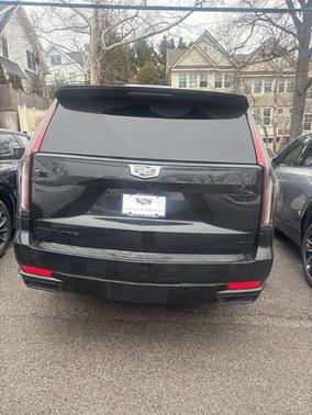 2022 Cadillac Escalade Sport Platinum