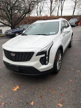 2023 Cadillac XT4 Luxury