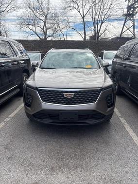 2024 Cadillac XT4 Luxury