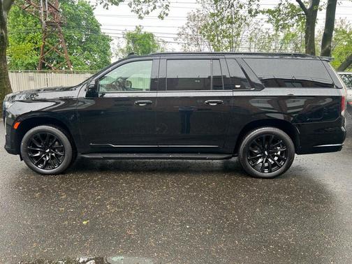 2021 Cadillac Escalade ESV Sport Platinum