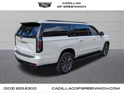 2022 Cadillac Escalade ESV Sport