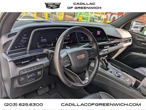 2022 Cadillac Escalade ESV Sport