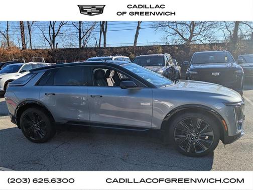 2024 Cadillac LYRIQ Sport