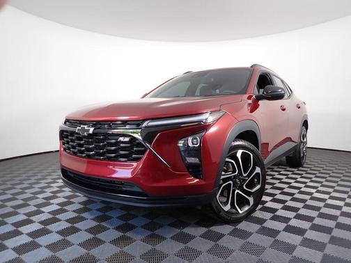 Crimson Metallic 2024 Chevrolet Trax 2RS