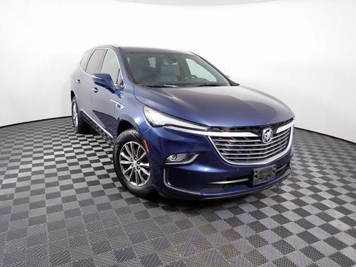 2022 Buick Enclave Essence