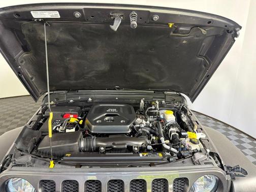 Granite Crystal Clearcoat Metallic 2022 Jeep Wrangler Unlimited Sport