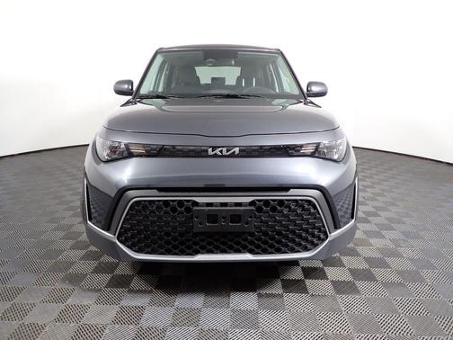 Gravity Gray 2025 Kia Soul LX