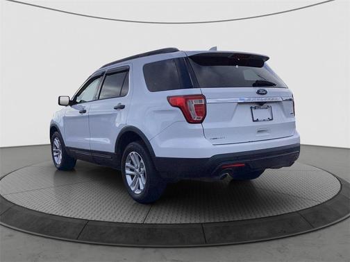 2016 Ford Explorer Base