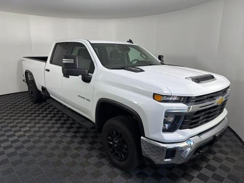 Summit White 2024 Chevrolet Silverado 2500 LT