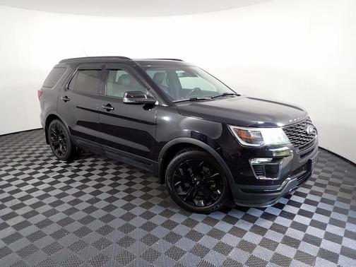 2019 Ford Explorer sport