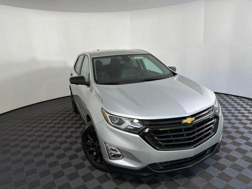 Silver Ice Metallic 2021 Chevrolet Equinox 1LT
