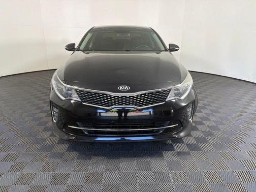 Ebony Black 2018 Kia Optima S