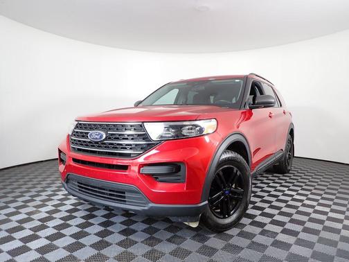 Rapid Red Metallic Tinted Clearcoat 2023 Ford Explorer XLT
