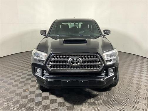 2016 Toyota Tacoma TRD Sport