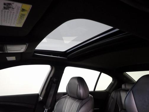 2018 Acura RLX Technology Package