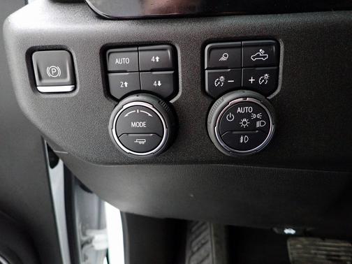 2024 Chevrolet Silverado 3500 LTZ