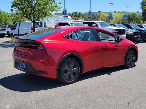2023 Toyota Prius LE