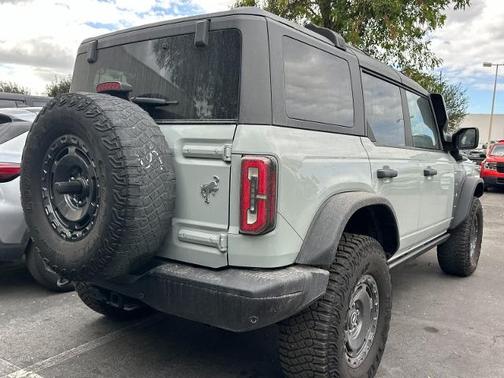 CACTUS GRAY 2024 Ford Bronco EVERGLADES