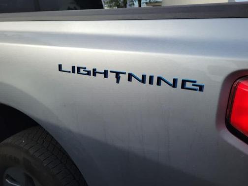 ICONIC SILVER METALLIC 2025 Ford F-150 Lightning FLASH